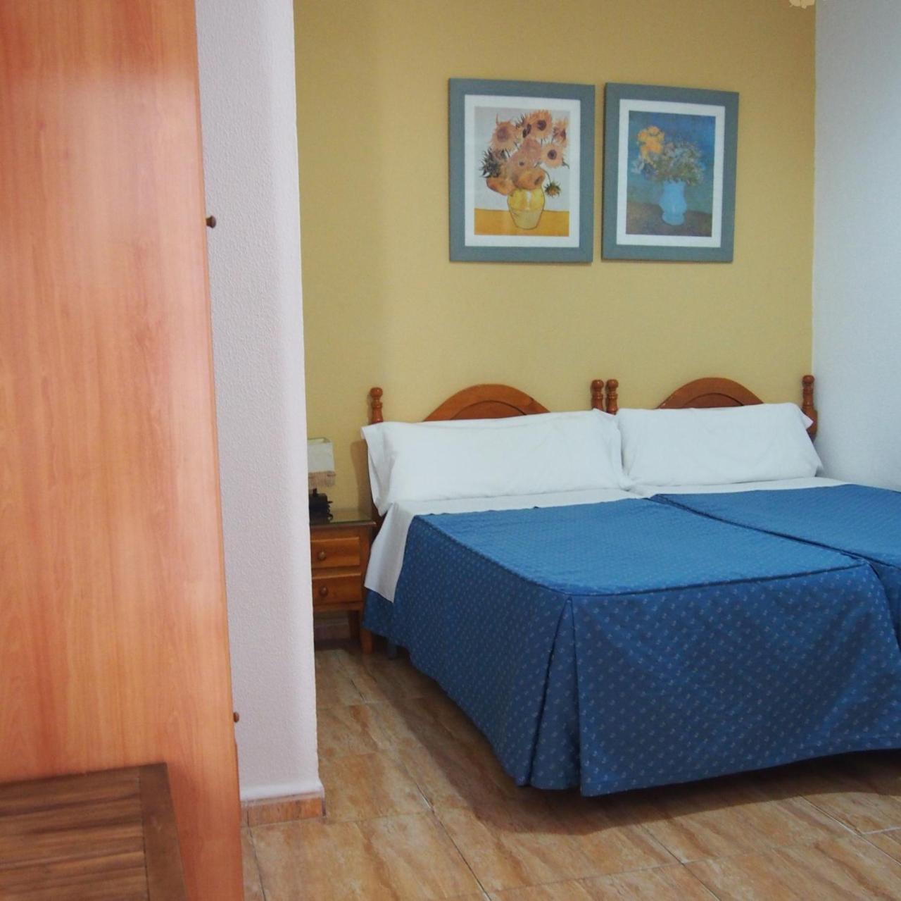 Hostal Fantoni Cádiz Eksteriør bilde