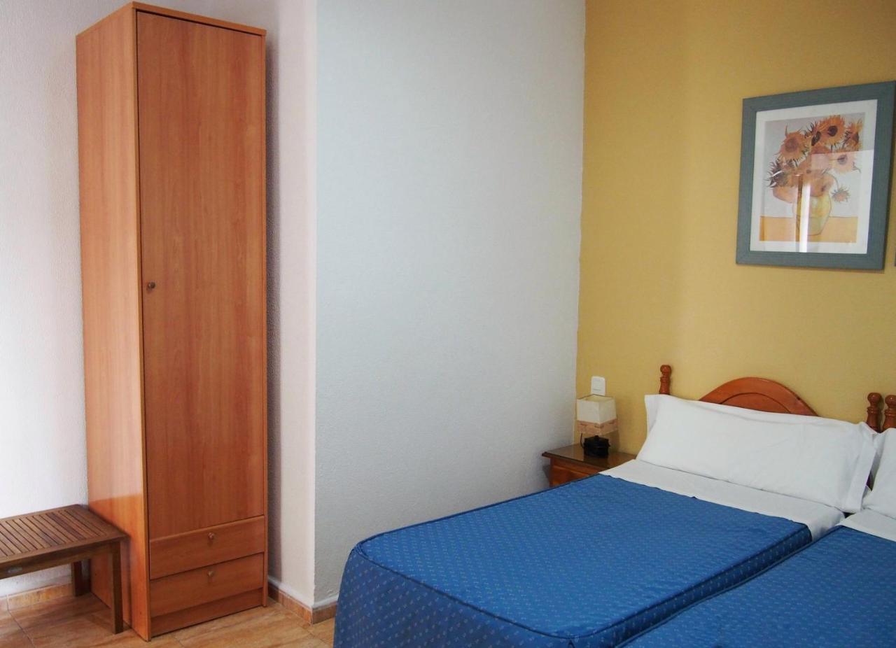 Hostal Fantoni Cádiz Eksteriør bilde